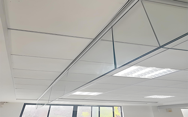 志丹玻璃挡烟垂壁