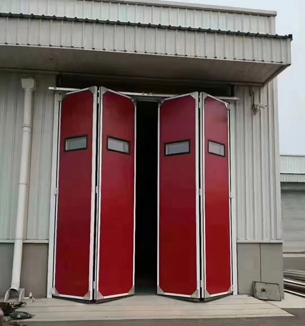 志丹工业折叠门在大型装配车间出入口的应用实例