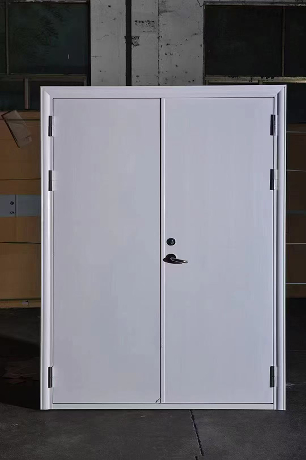 酒店项目完成公共区域志丹防火门布设